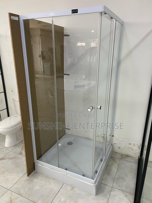 All White Square Shower Cubicle 90x90 · Photo 2