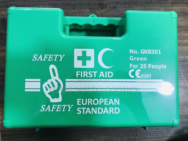 First Aid Kit (25 People)