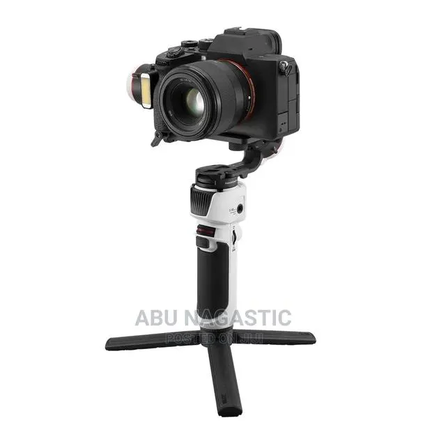 Zhiyun Crane M3 Pro Combo Gimbal Stabilizer · Photo 1