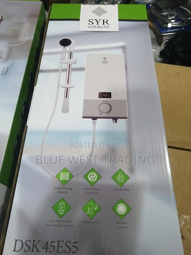 Syr Instant Water Heater With Digital Temperature Display · Photo 5