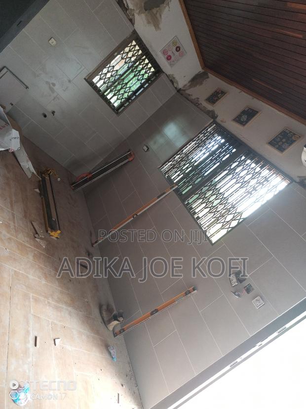 Compound Tilling Work Joefel Decor · Photo 2