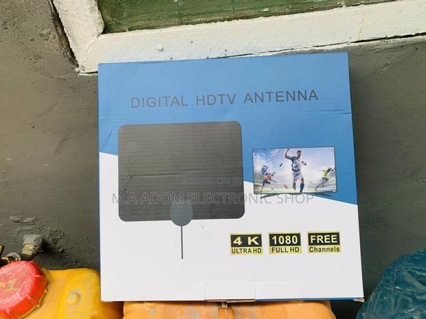 HDTV Digital Antenna · Photo 1