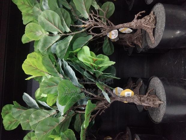 Artificial Tree · Photo 3
