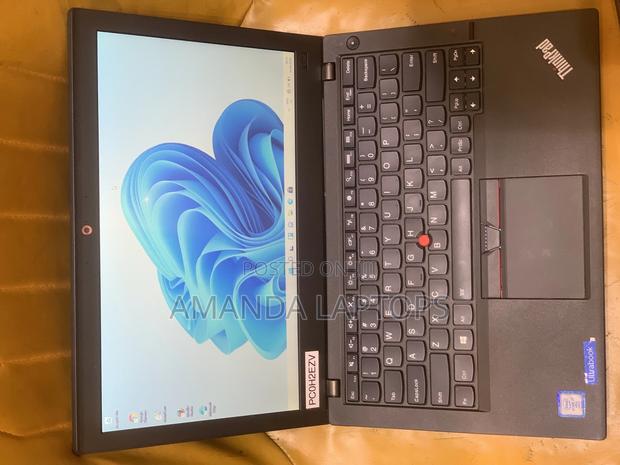 New Laptop Lenovo ThinkPad X260 8GB Intel Core I7 SSHD+SSD 128GB · Photo 3