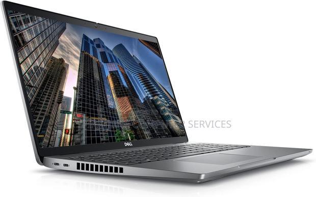 New Laptop Dell Latitude 15 E5540 16GB Intel Core I7 SSD 128GB · Photo 3