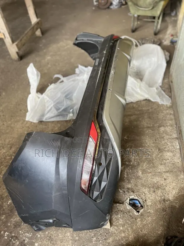 Hyundai Tucson 2022-2024 Back Bumper Complete 2022, 2023, 2024 Rear · Photo 1