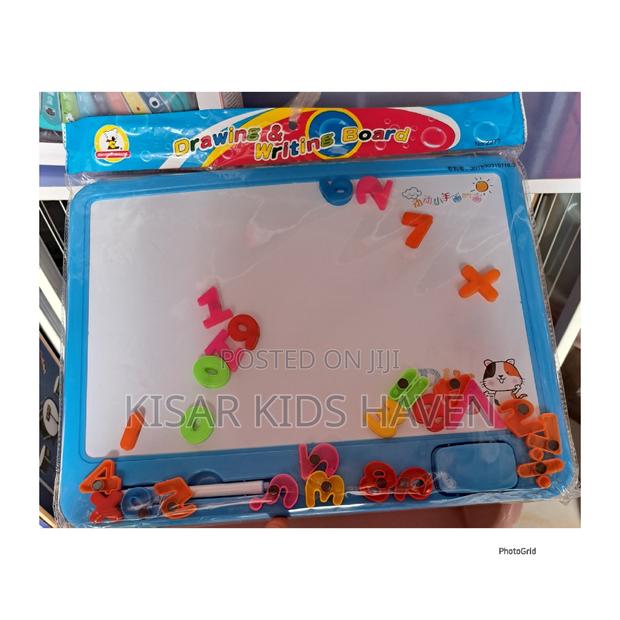 Kids Writing Board With Magnetic Numbers 1 Year+ · Photo 1