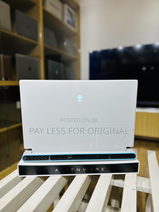 New Laptop Dell Alienware 17 16GB Intel Core I9 SSD 1T · Photo 8