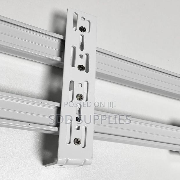 Double Wall Mount Holder Smart Curtain Accessories · Photo 2