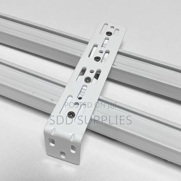 Double Wall Mount Holder Smart Curtain Accessories · Photo 3