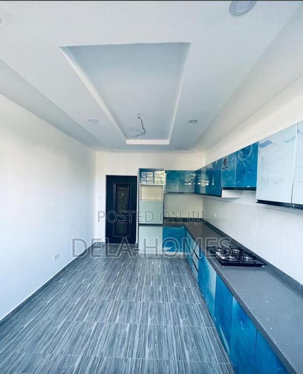 Three Bedroom Duplex for Rent at Ashaley-Botwe. · Photo 7