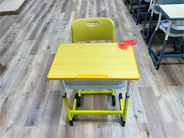 Students Desk · Photo 3
