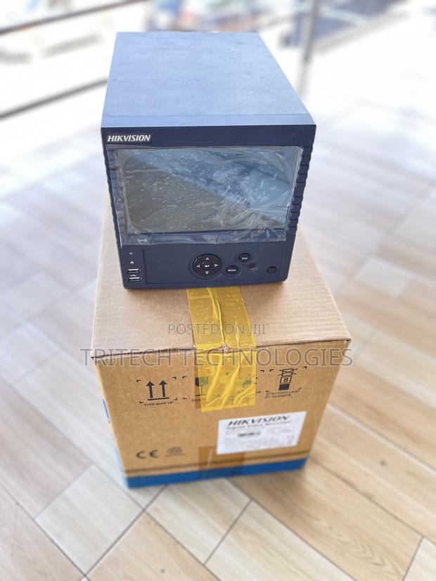 Hikvision Ds-8104ahwli-Sp 5mp DVR 8ch ++ NVR 4port All in 1 · Photo 5