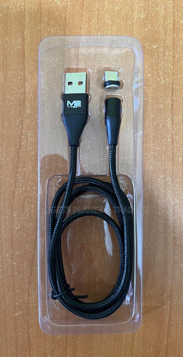 M2 TEC Magnetic Nylon Woven USB-C Cable -100cm · Photo 5