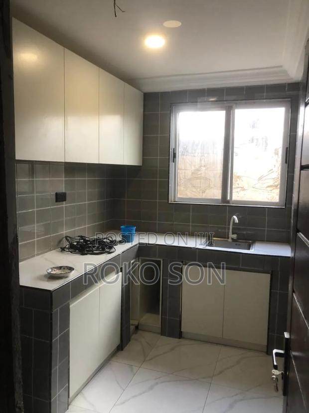 2bdrm Apartment in Dr Roko, Tesano for rent · Photo 2