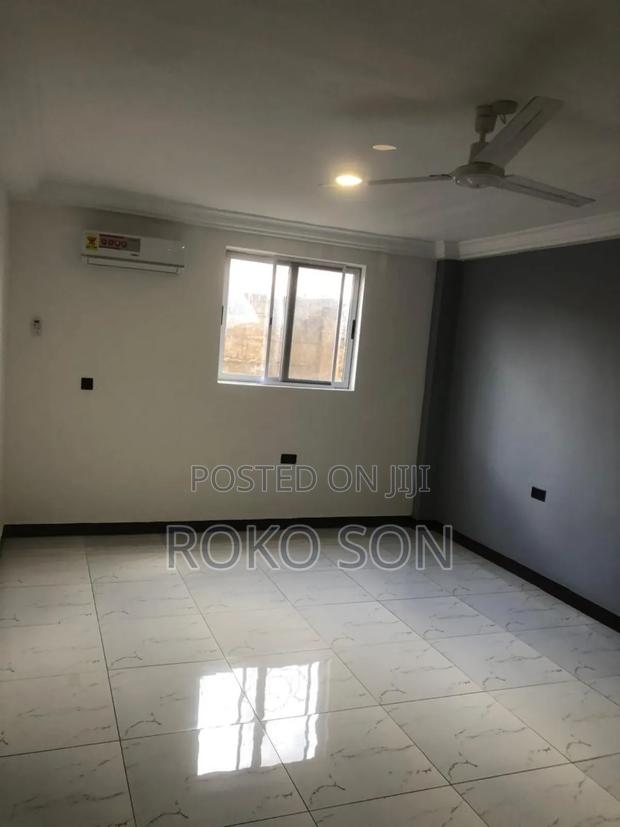 2bdrm Apartment in Dr Roko, Tesano for rent · Photo 3