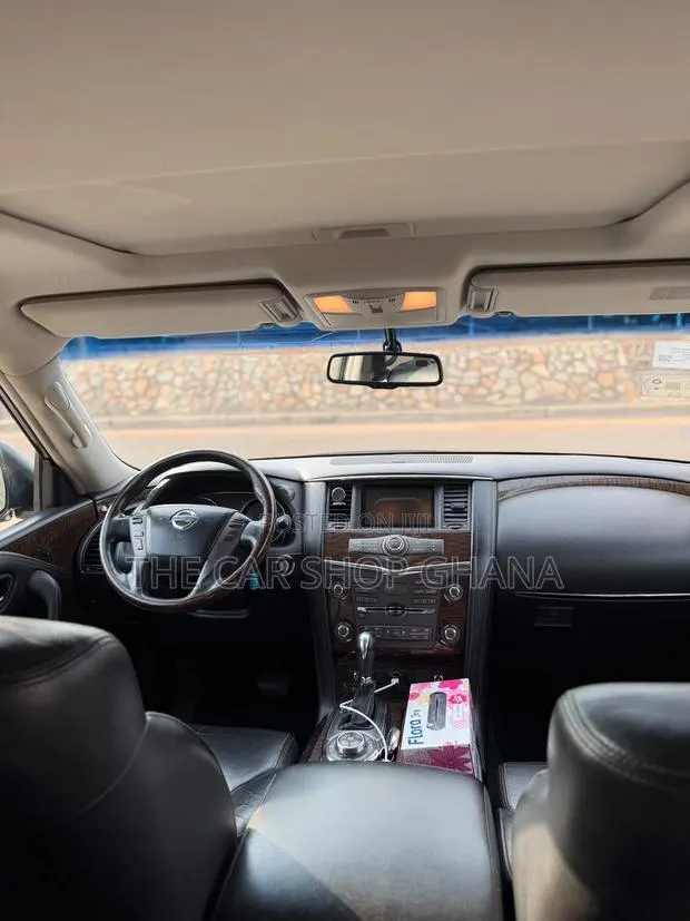 Nissan Patrol 2014 Brown · Photo 1