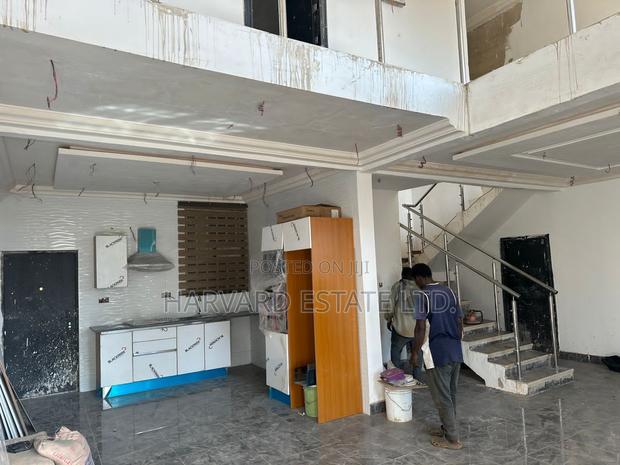 4bdrm Townhouse/Terrace in Sokoban Wood Village, Kumasi Metropolitan · Photo 8