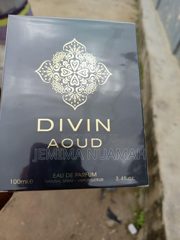 Divin Aoud Perfume · Photo 1