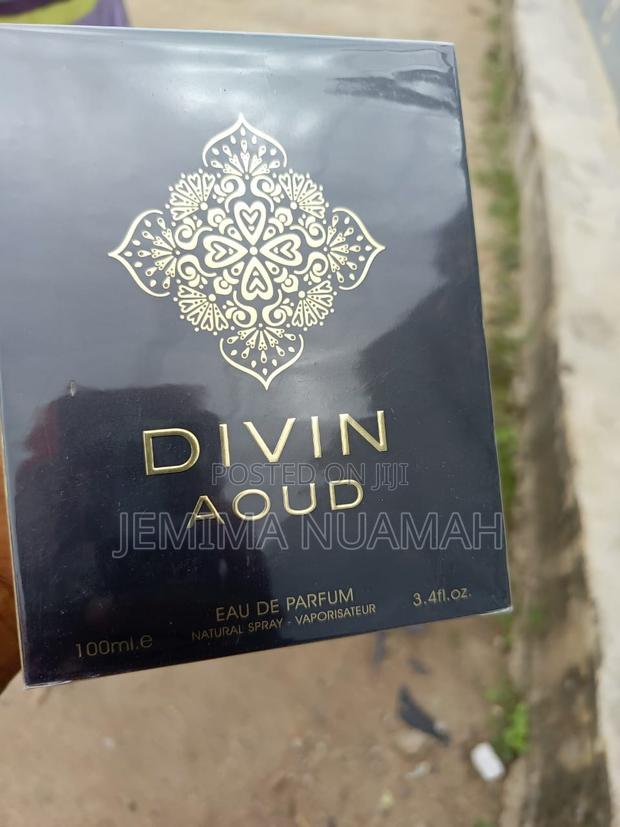 Divin Aoud Perfume · Photo 2