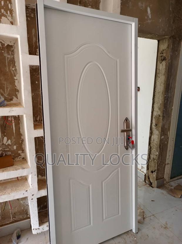 Bedroom and Bathroom Doors · Photo 1