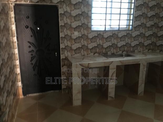 2bdrm Apartment in Dawhwenya-Tabora, Tema Metropolitan for rent · Photo 3