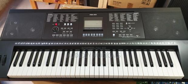 Yamaha PSR E283 · Photo 2