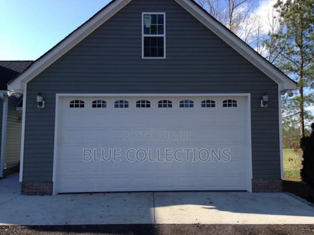 18×8 Automated Garage Door · Photo 1