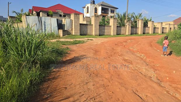 A Land at Kokoben for Sale · Photo 7