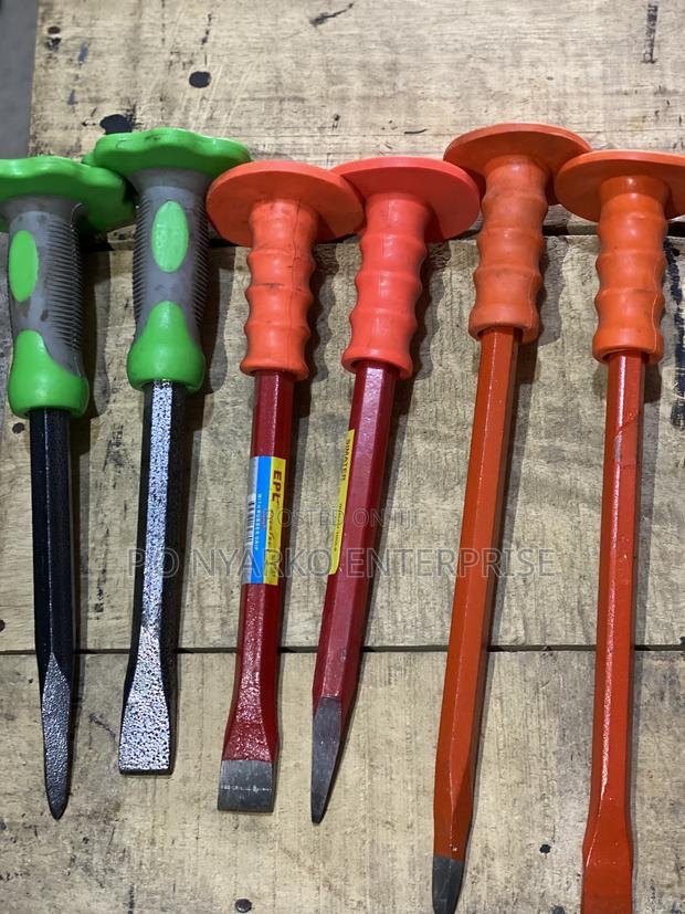 Foreign Chisel · Photo 2