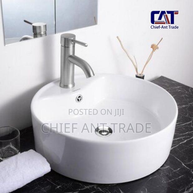 Pedicure / Countertop Basin 355 Big · Photo 1