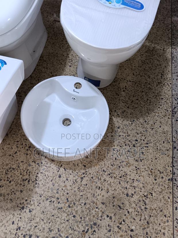 Countertop / Pedicure Basin 355 · Photo 3