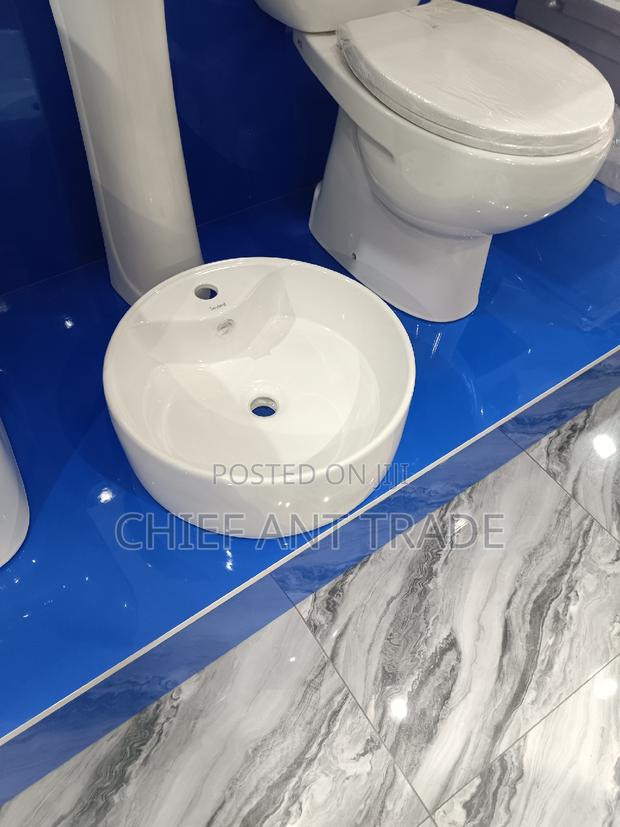 Countertop / Pedicure Basin 355 · Photo 4