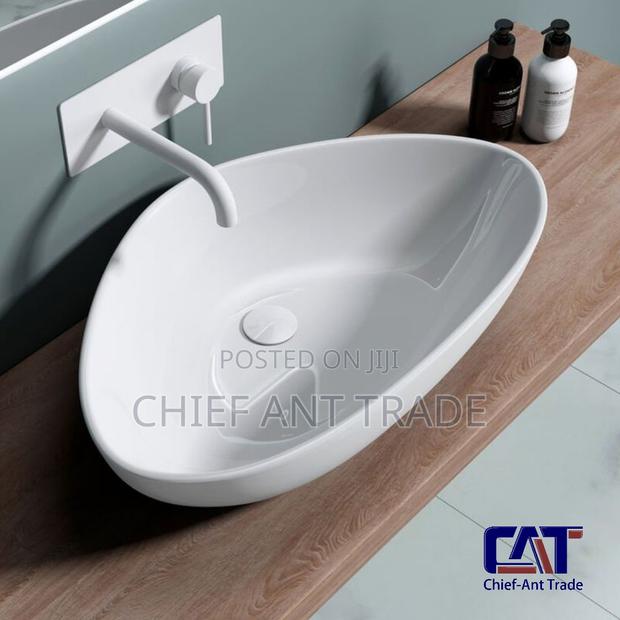 Countertop / Pedicure Basin B3404 · Photo 1