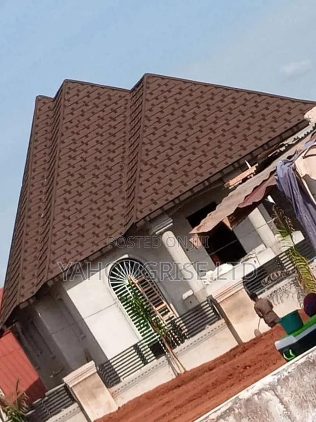 Stone Coated Metal Roof Tile · Photo 1