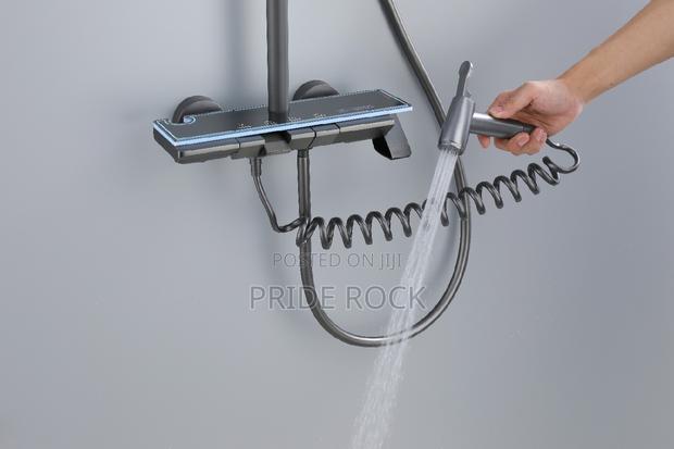 Quality Big Shower Pole, Rain Showeled Light With Thermostat · Photo 3
