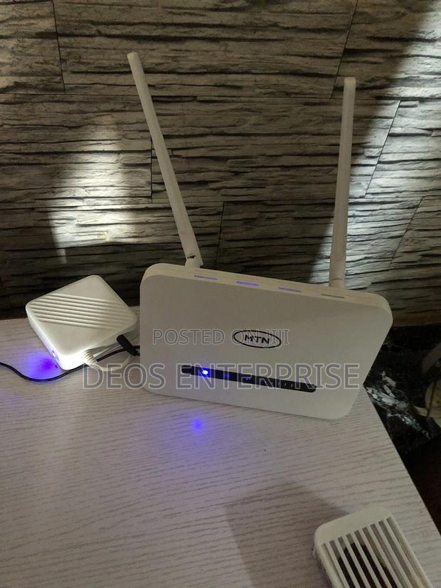 MTN 4g Universal Cat 6 Router · Photo 1