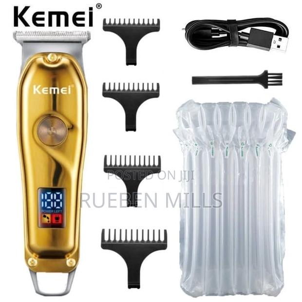 High Grade Close Shaver Beard Trimmer Barbering Machine · Photo 1