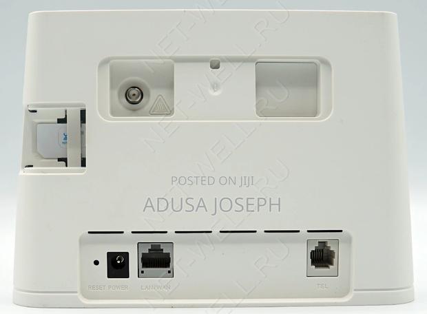 Huawei Router 2 · Photo 3