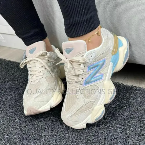 New Balance Pure Cream · Photo 1