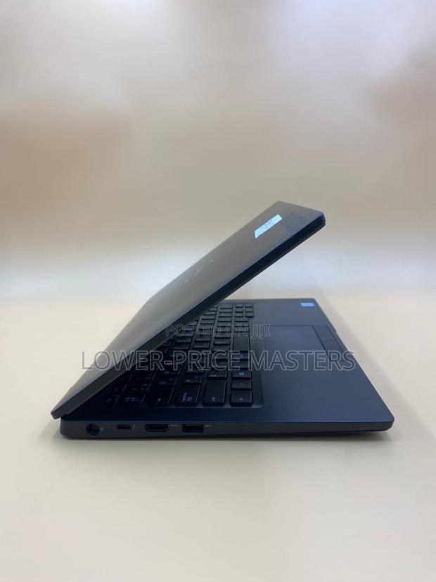 New Laptop Dell Latitude 7400 8GB Intel Core I5 SSD 256GB · Photo 5