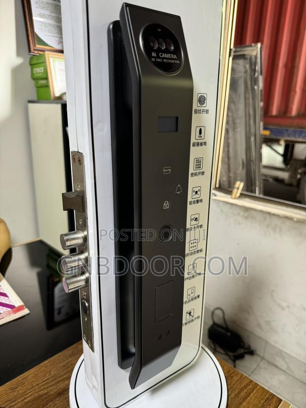 G B Smart Lock With Faceid Fingerprint Tuya App Digital Door Handle · Photo 1