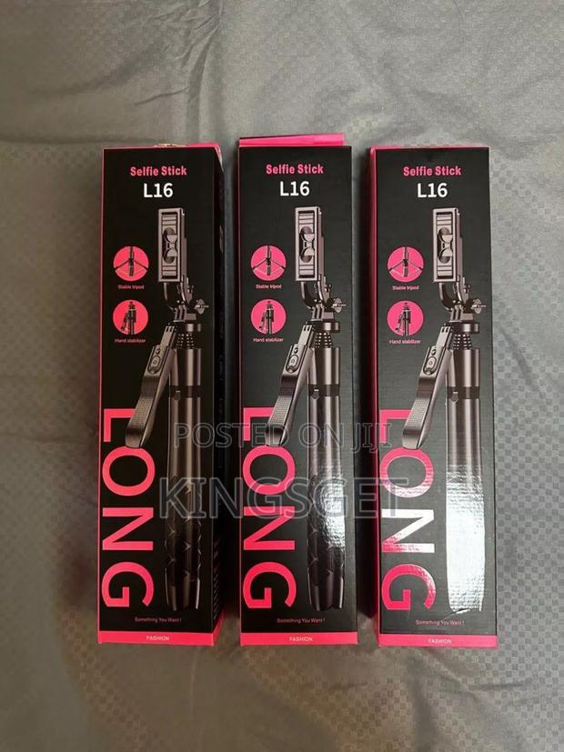 L16 Selfie Stick Tripod Stand · Photo 2