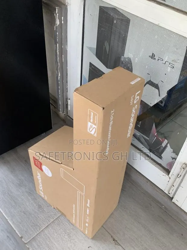 Unique Black Lg S40t Bluetooth Electric 300 Watts 2.1ch Soundbar · Photo 1