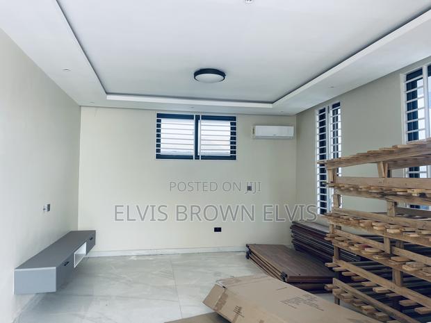4bdrm Townhouse/Terrace in Nanajucntion, Ashaley Botwe for sale · Photo 8