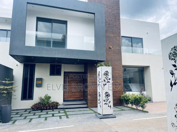 4bdrm Townhouse/Terrace in Nanajucntion, Ashaley Botwe for sale · Photo 2
