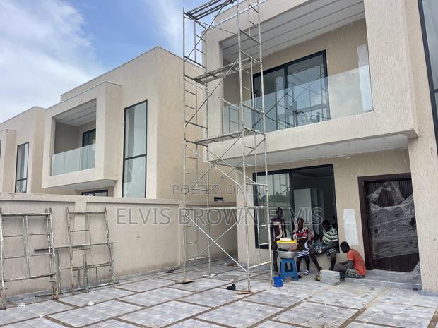 3bdrm House in Botwe School for sale · Photo 4