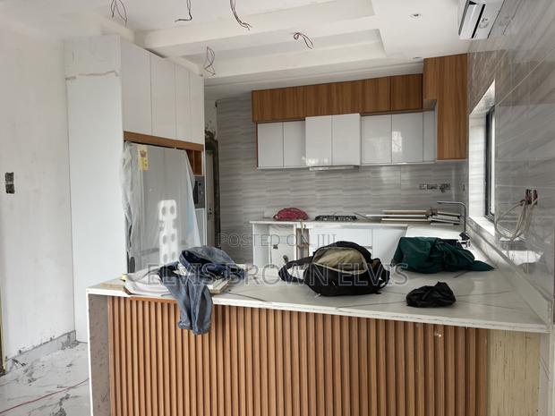 3bdrm House in Botwe School for sale · Photo 8