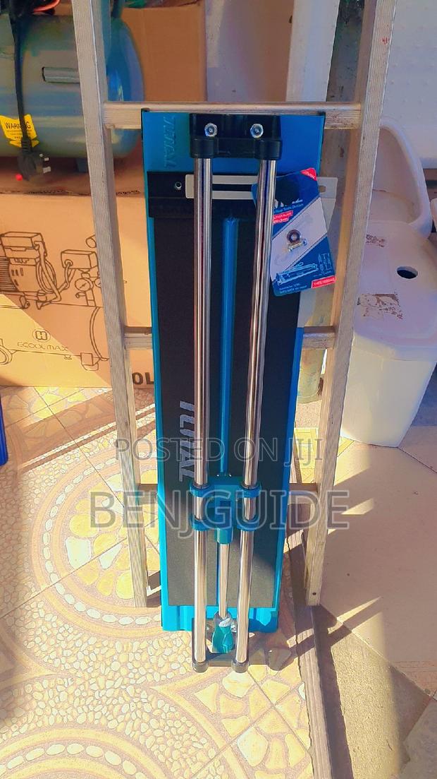 Total Manual Tile Cutter 600mm · Photo 2