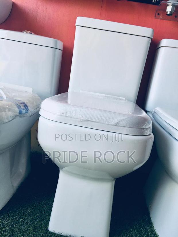 Press Top Wc, Water Closet Small Tank · Photo 2